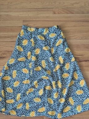 Vintage Leslie Fay Floral Midi Skirt in Yellow and Black